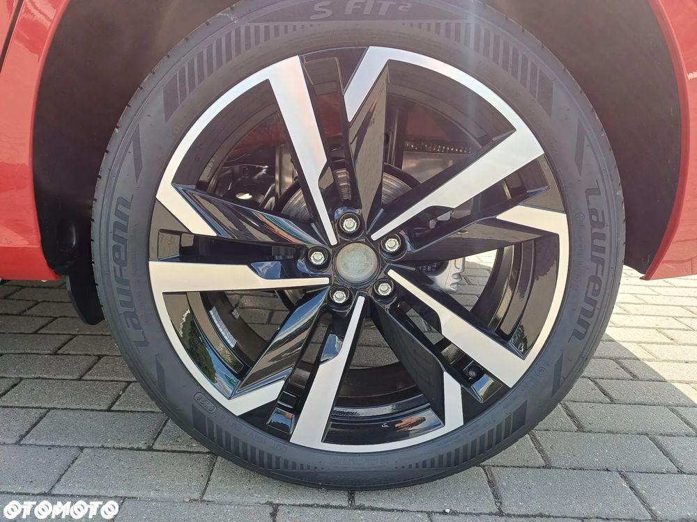 Skoda Kamiq 1.5 TSI Monte Carlo DSG - 12