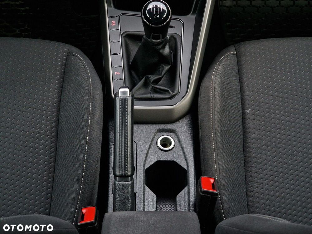 Volkswagen Polo 1.0 TSI Comfortline - 18