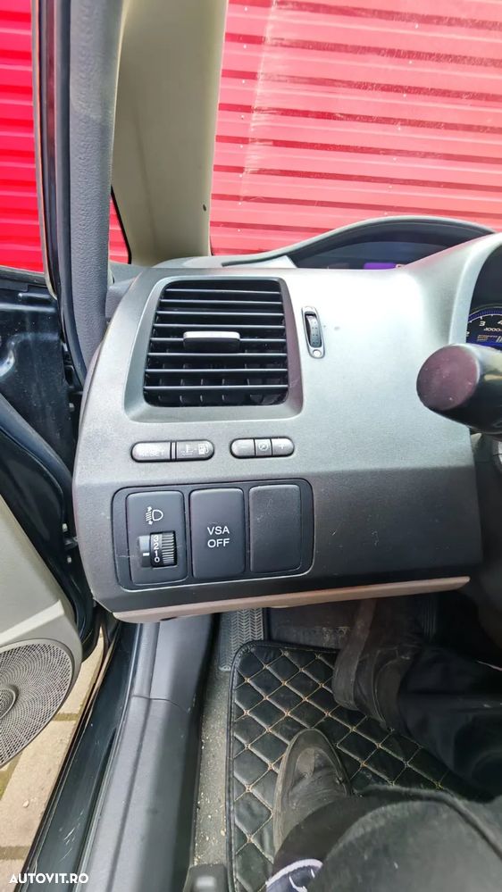 Honda Civic Hybrid 1.3i-DSI i-VTEC IMA CVT Elegance - 13