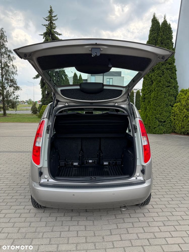 Skoda Roomster 1.4 16V Elegance - 36