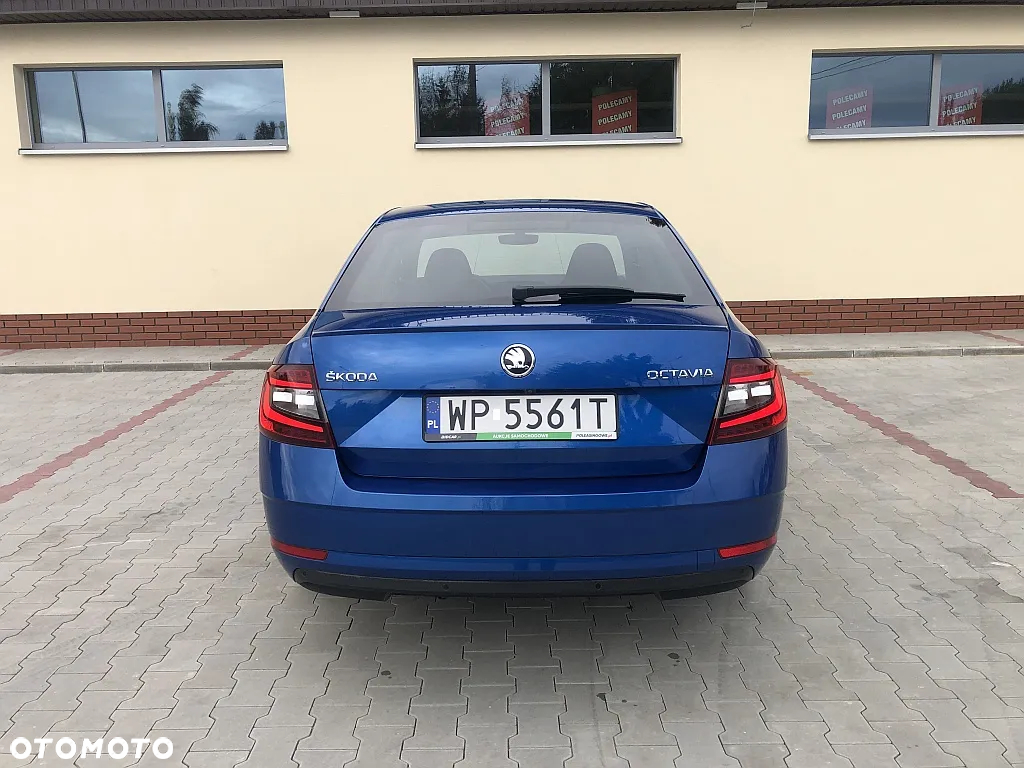 Skoda Octavia 1.5 TSI ACT Style DSG - 6