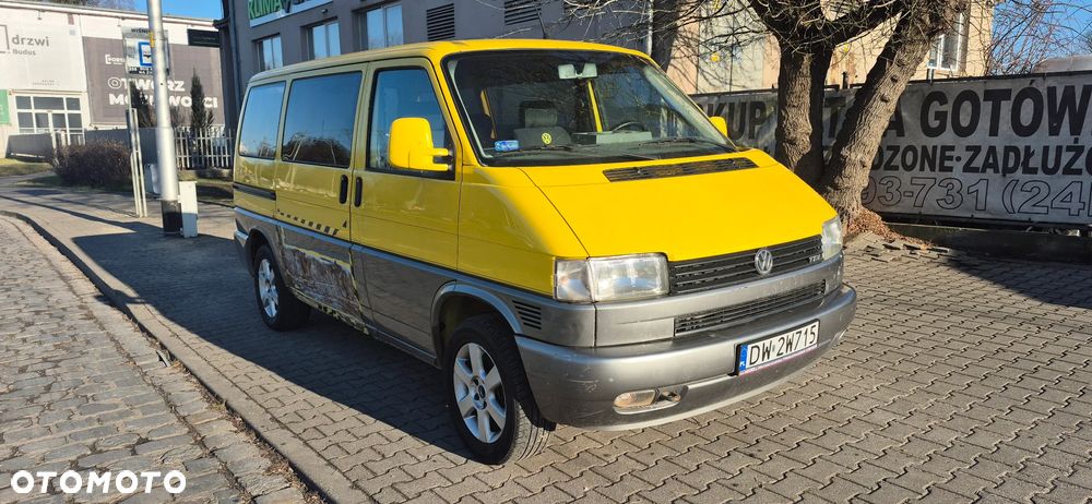Volkswagen Multivan D - 25