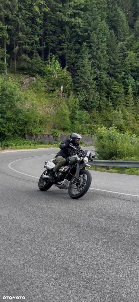 Triumph Scrambler - 16
