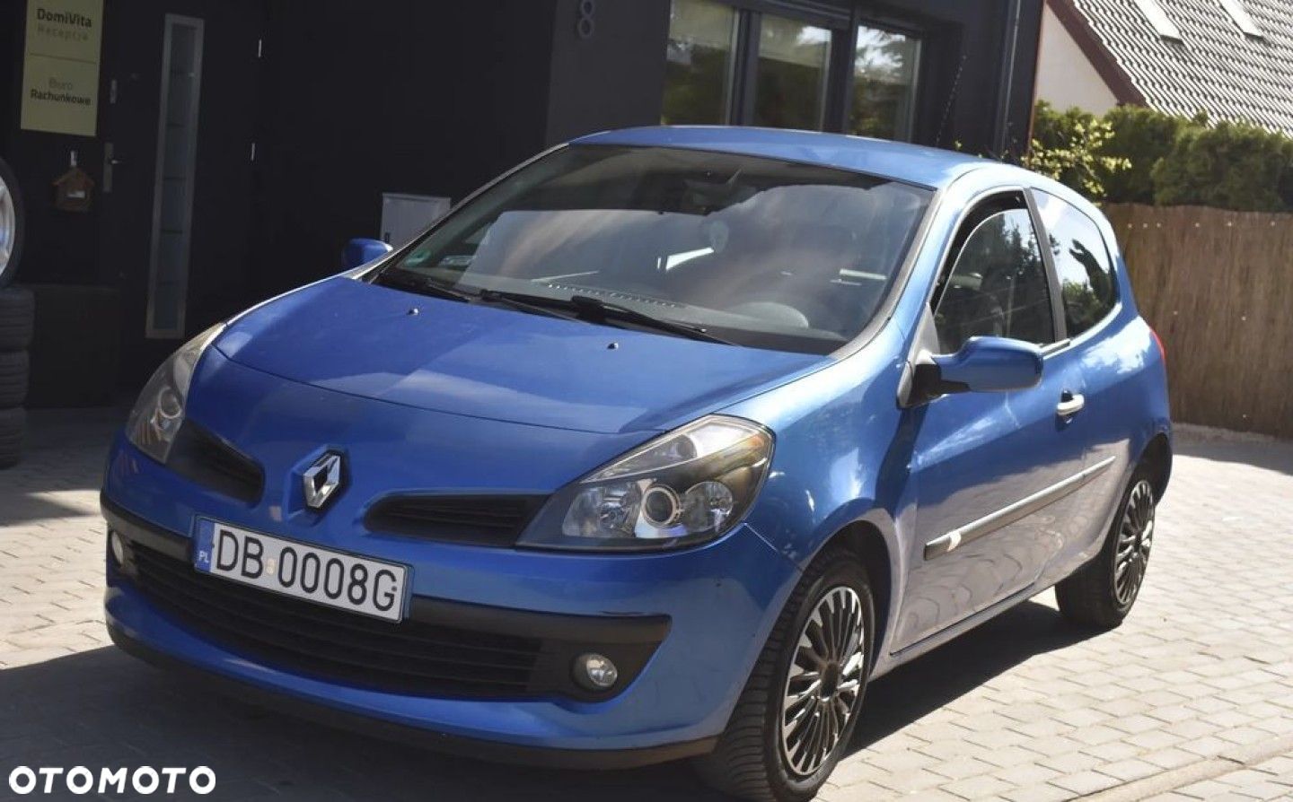 Renault Clio 1.6 16V Expression - 1