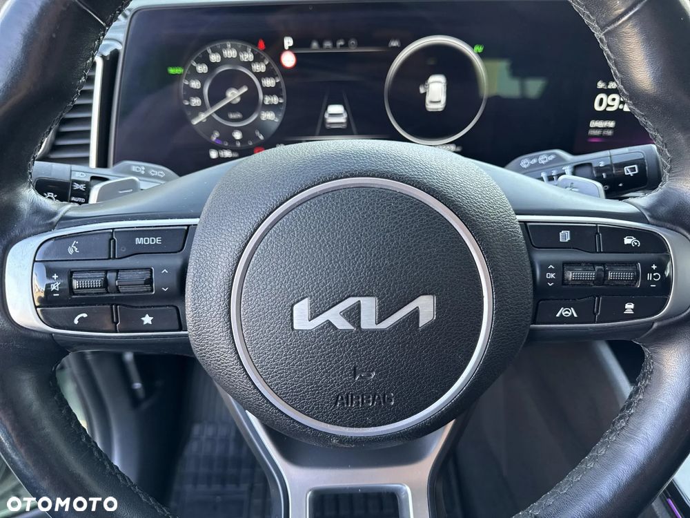 Kia Sportage 1.6 T-GDI HEV Business Line 4WD - 24