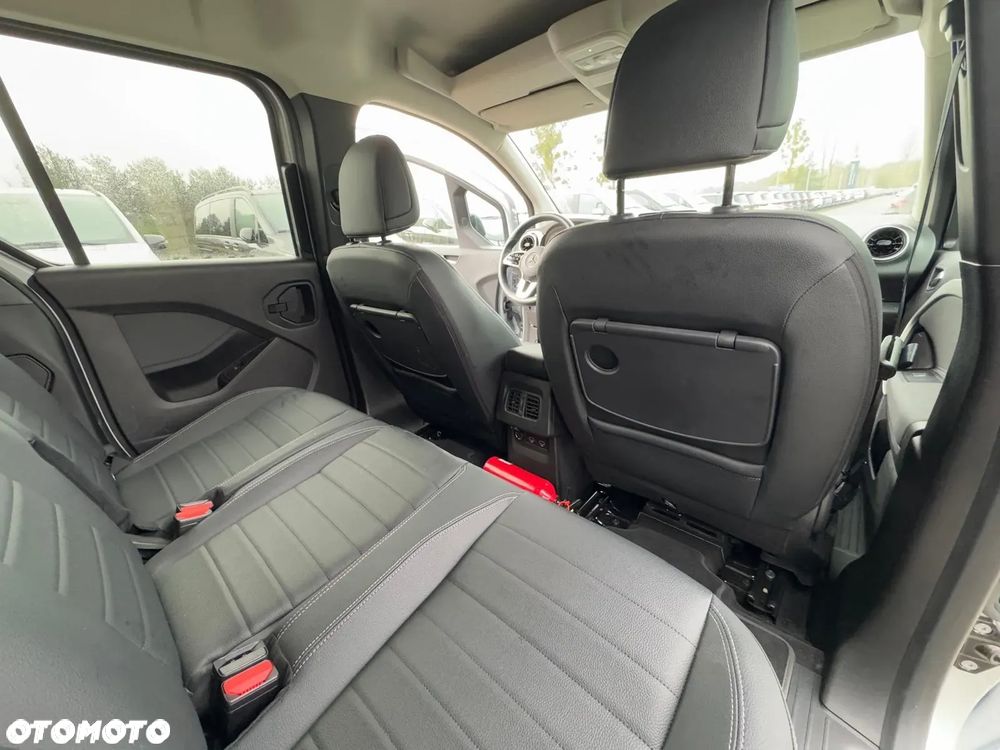 Mercedes-Benz EQT 45kWh Progressive - 12
