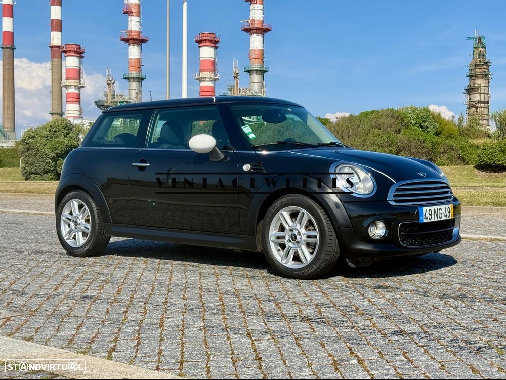 MINI 3 Portas One D - 3
