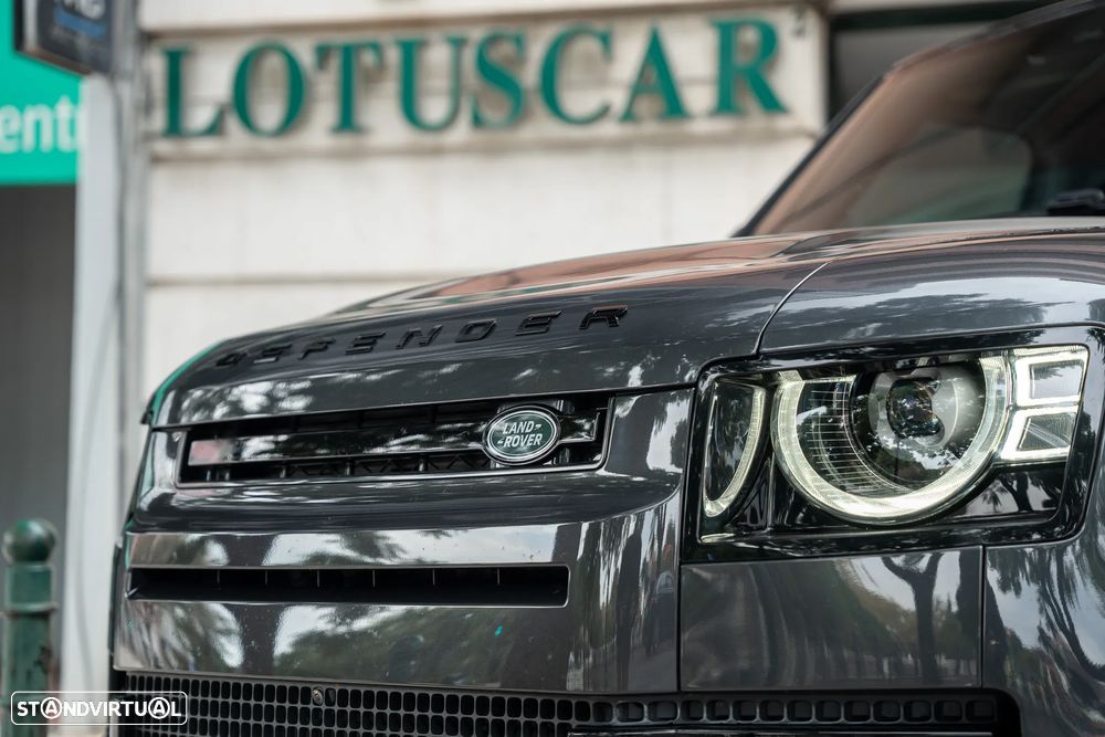 Land Rover Defender 2.0 P400e 110 AWD - 14