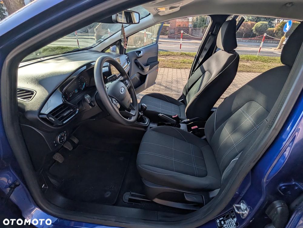 Ford Fiesta 1.5 TDCi ACTIVE - 18