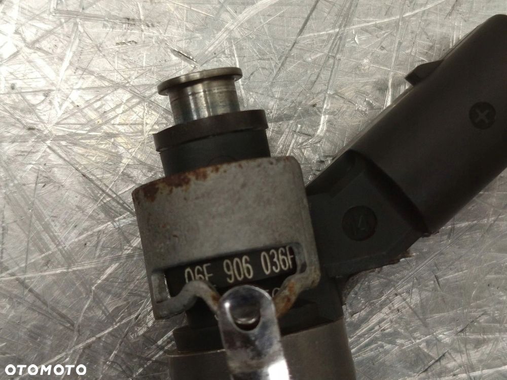 Wtryskiwacz Wtrysk Audi A4 A5 A6 A7 A8 3.2 TFSI 06E906036F - 5