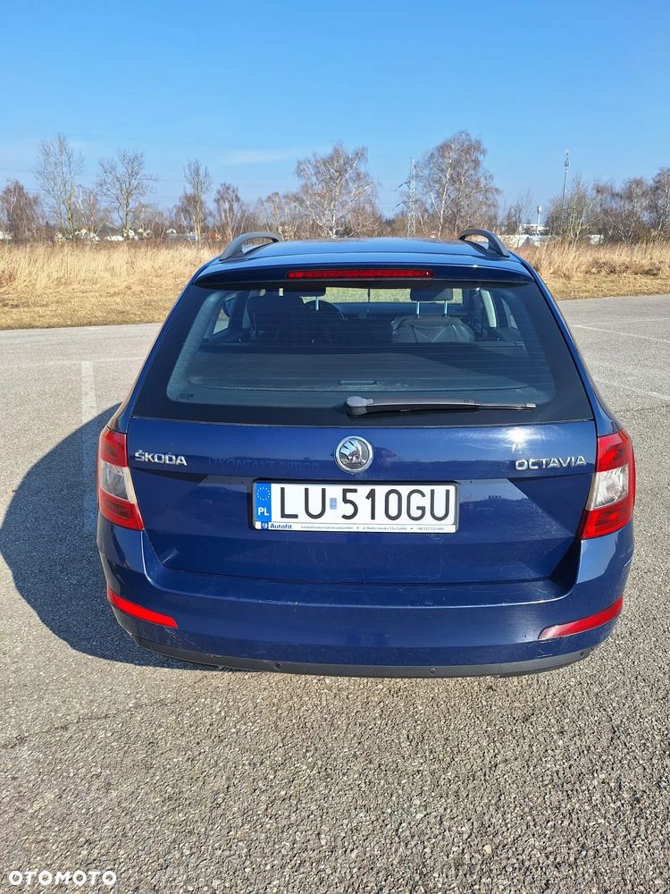 Skoda Octavia 1.6 TDI Ambition - 5
