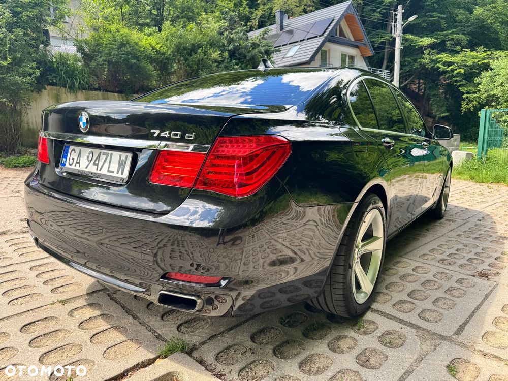BMW Seria 7 740d xDrive - 9