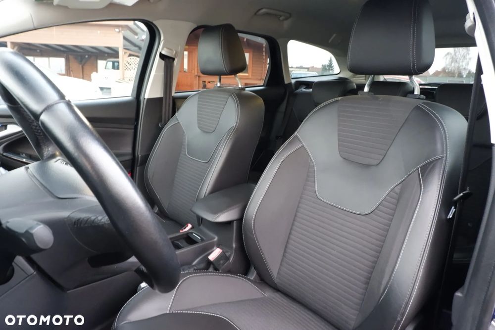 Ford Focus 1.5 EcoBoost STart-Stopp-System Titanium - 27