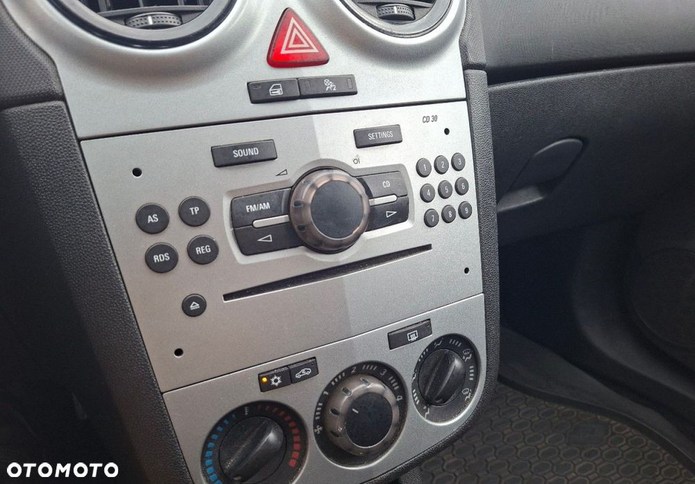 Opel Corsa - 19
