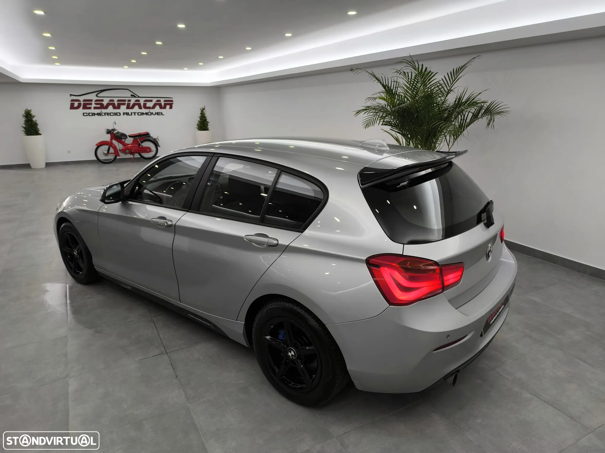 BMW 116 d Line Sport - 14