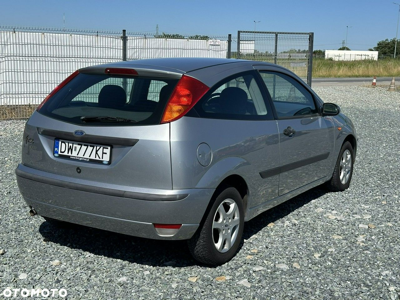 Ford Focus 1.6 X100 - 5