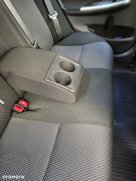 Toyota Corolla 1.6 Premium Start - 15