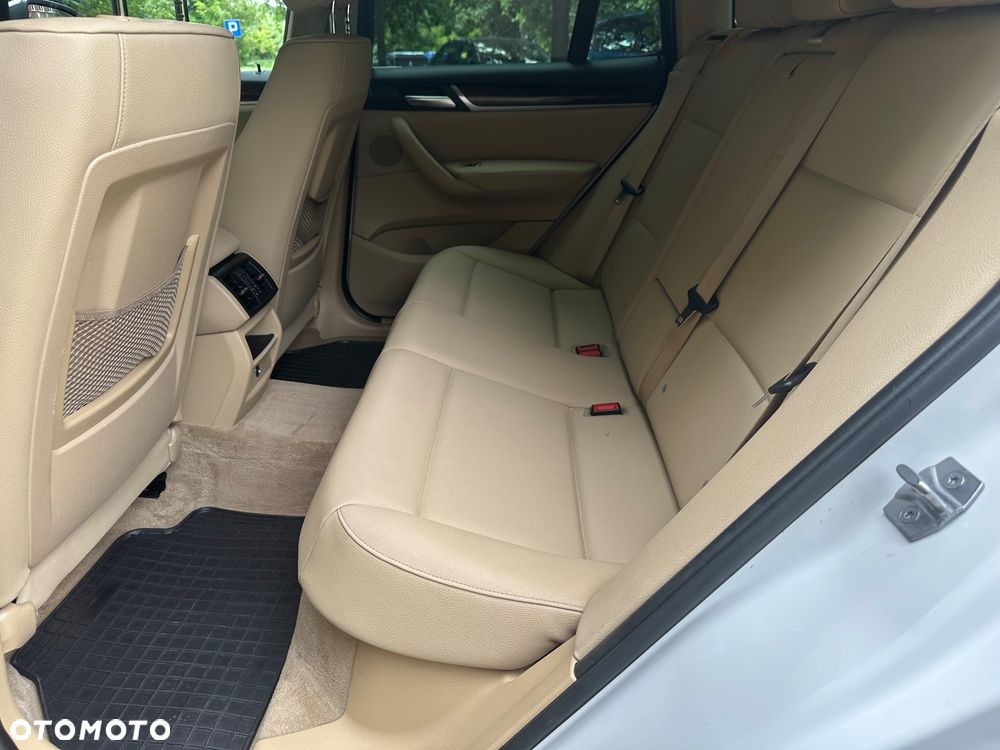 BMW X3 xDrive28i Sport-Aut Advantage - 10