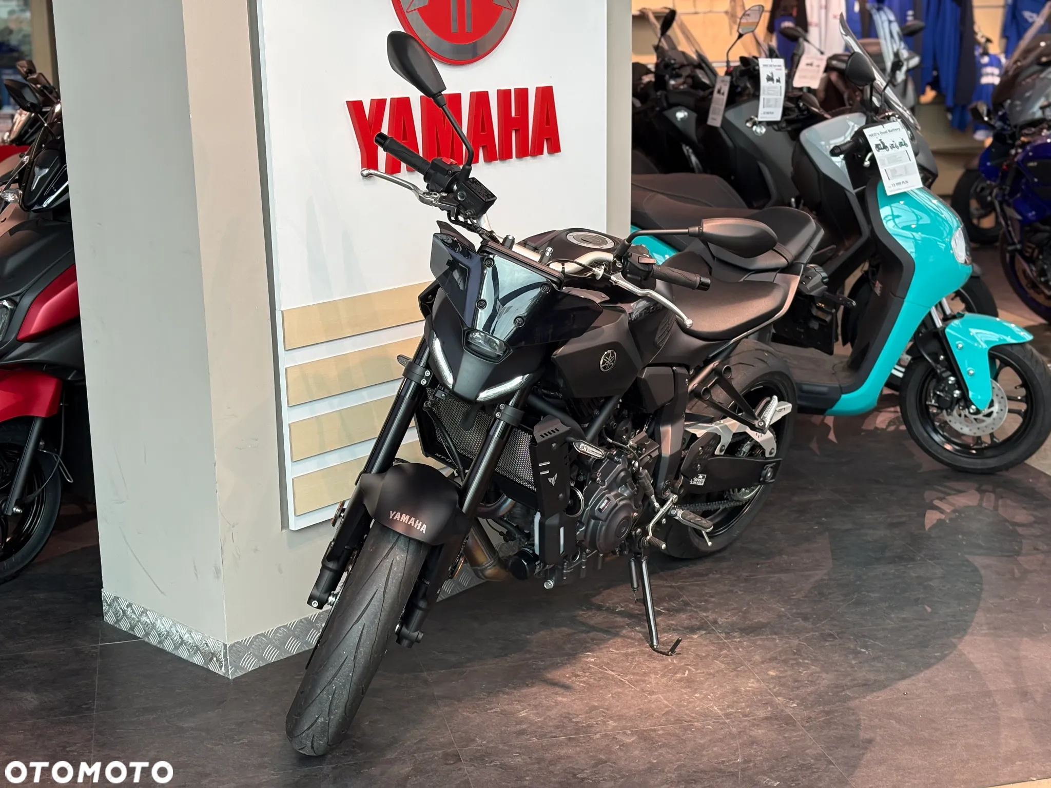Yamaha MT - 3