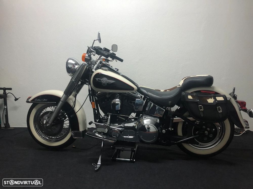 Harley-Davidson FLST FLSTN HERITAGE SOFTAIL NOSTALGIA - 4