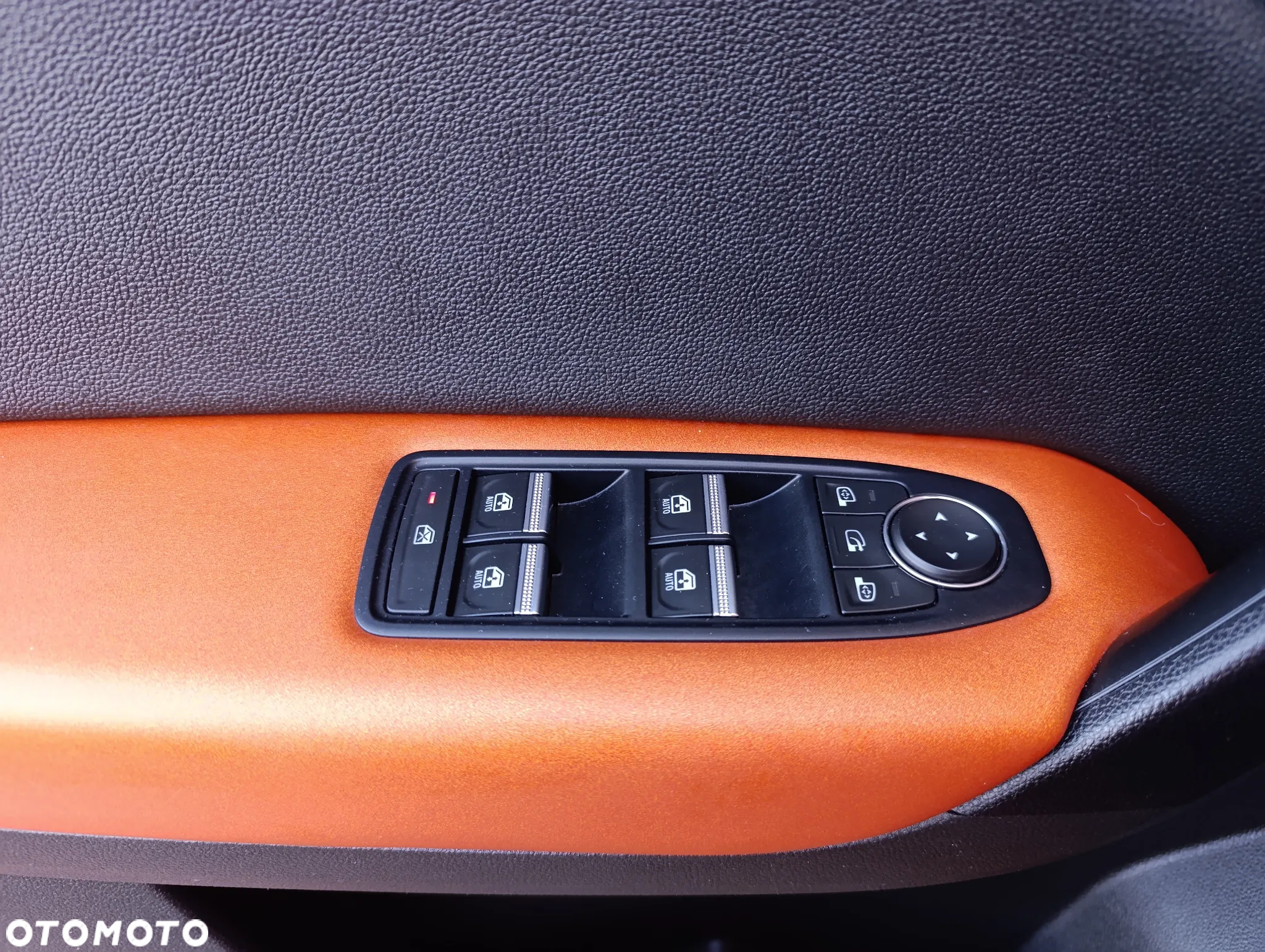 Renault Captur 1.0 TCe Intens - 33