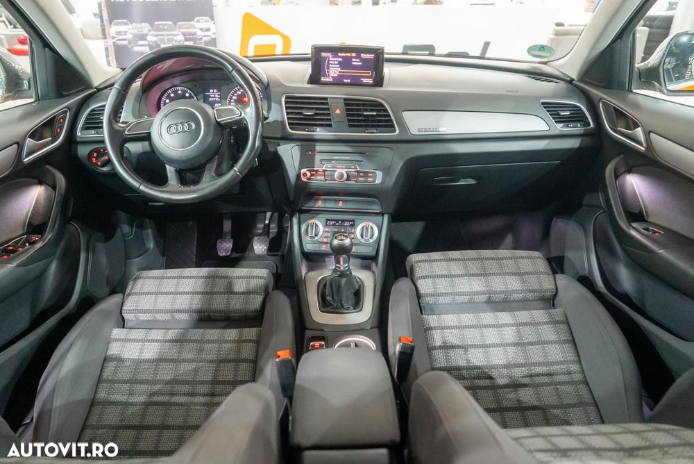 Audi Q3 2.0 TFSI Quattro S tronic - 17