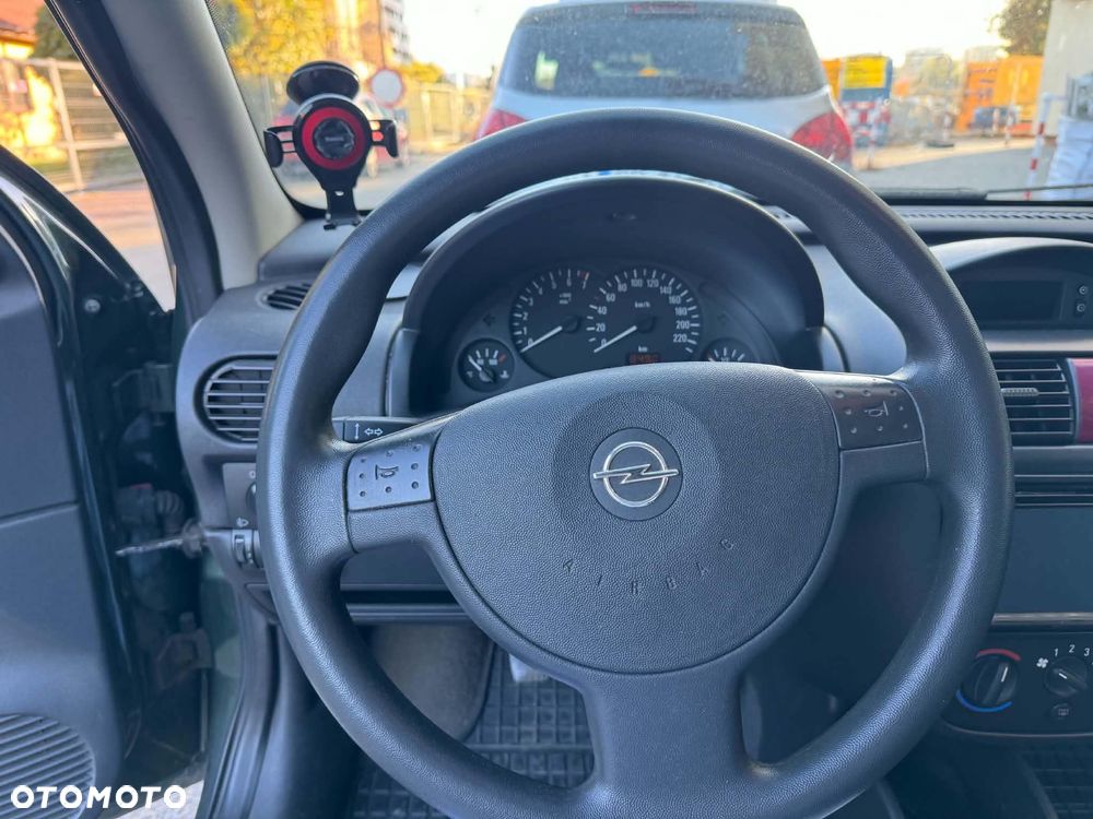 Opel Corsa - 12