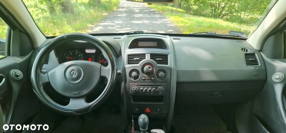 Renault Megane 1.9 dCi Dynamique - 2