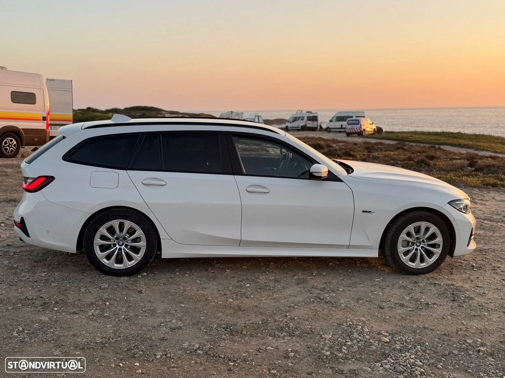 BMW 330 — fotografia 8