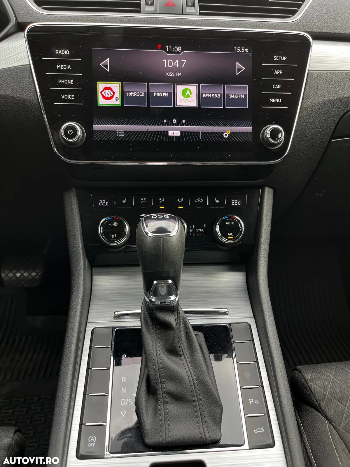 Skoda Superb 2.0 TDI DSG Ambition - 9