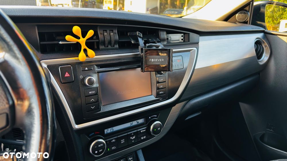 Toyota Auris 1.6 Valvematic Multidrive S Executive - 9