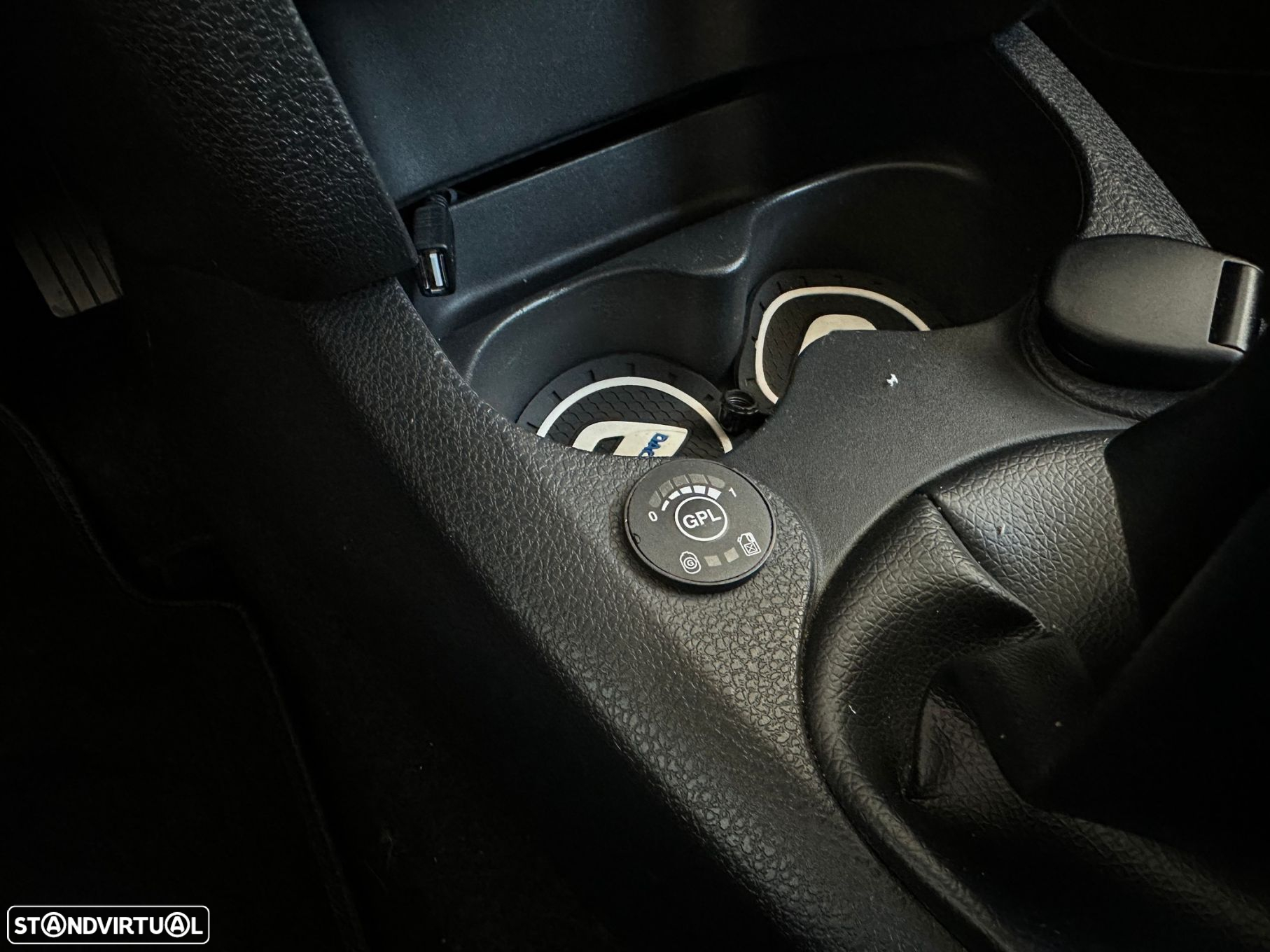 Dacia Sandero - 16