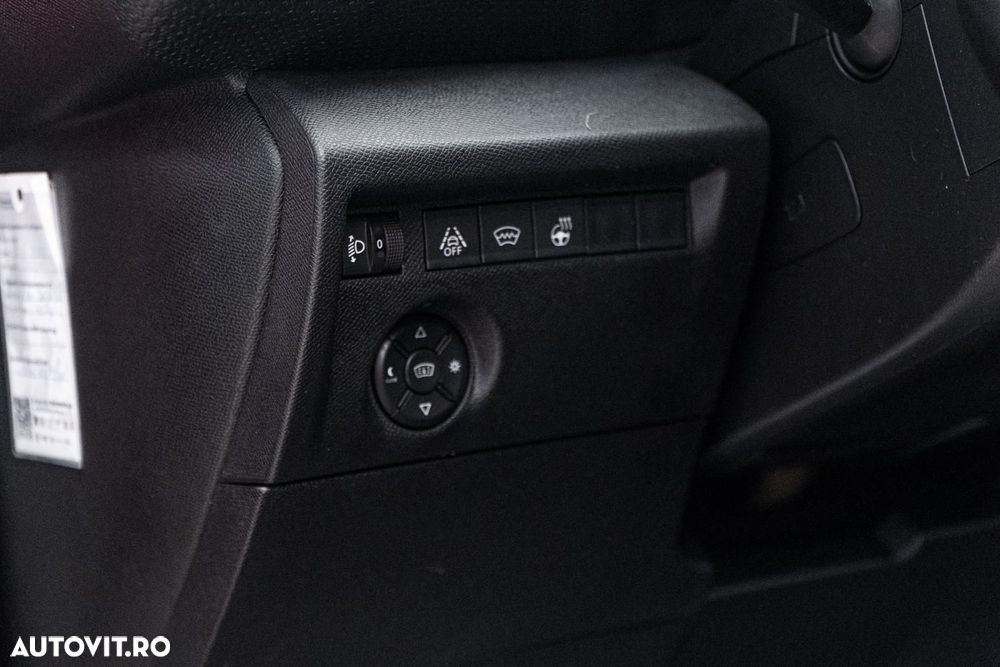 Citroën C4 PureTech 130 Stop&Start EAT8 PLUS - 14