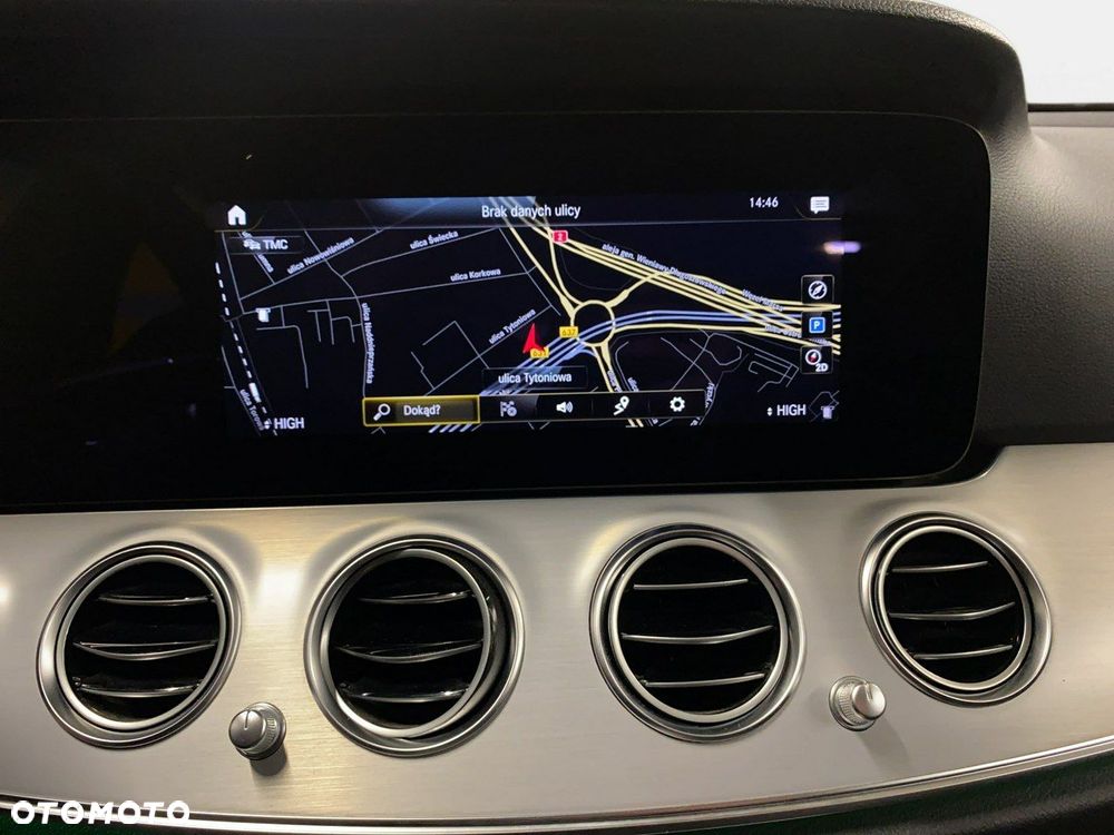 Mercedes-Benz Klasa E - 25