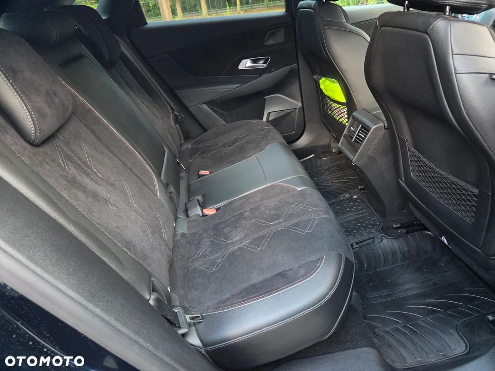 DS Automobiles DS 7 Crossback 1.5 BlueHDi Bastille + - 19