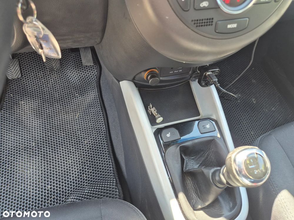 Kia Soul 1.6 GDI M - 21