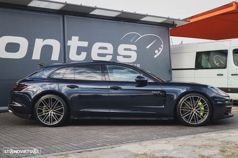 Porsche Panamera Sport Turismo 4 E-Hybrid Platinum Edition - 17