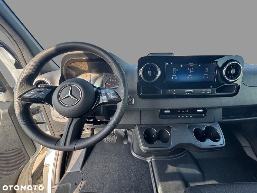 Mercedes-Benz Sprinter 319 CDI KA OM654 długi PRO - 10