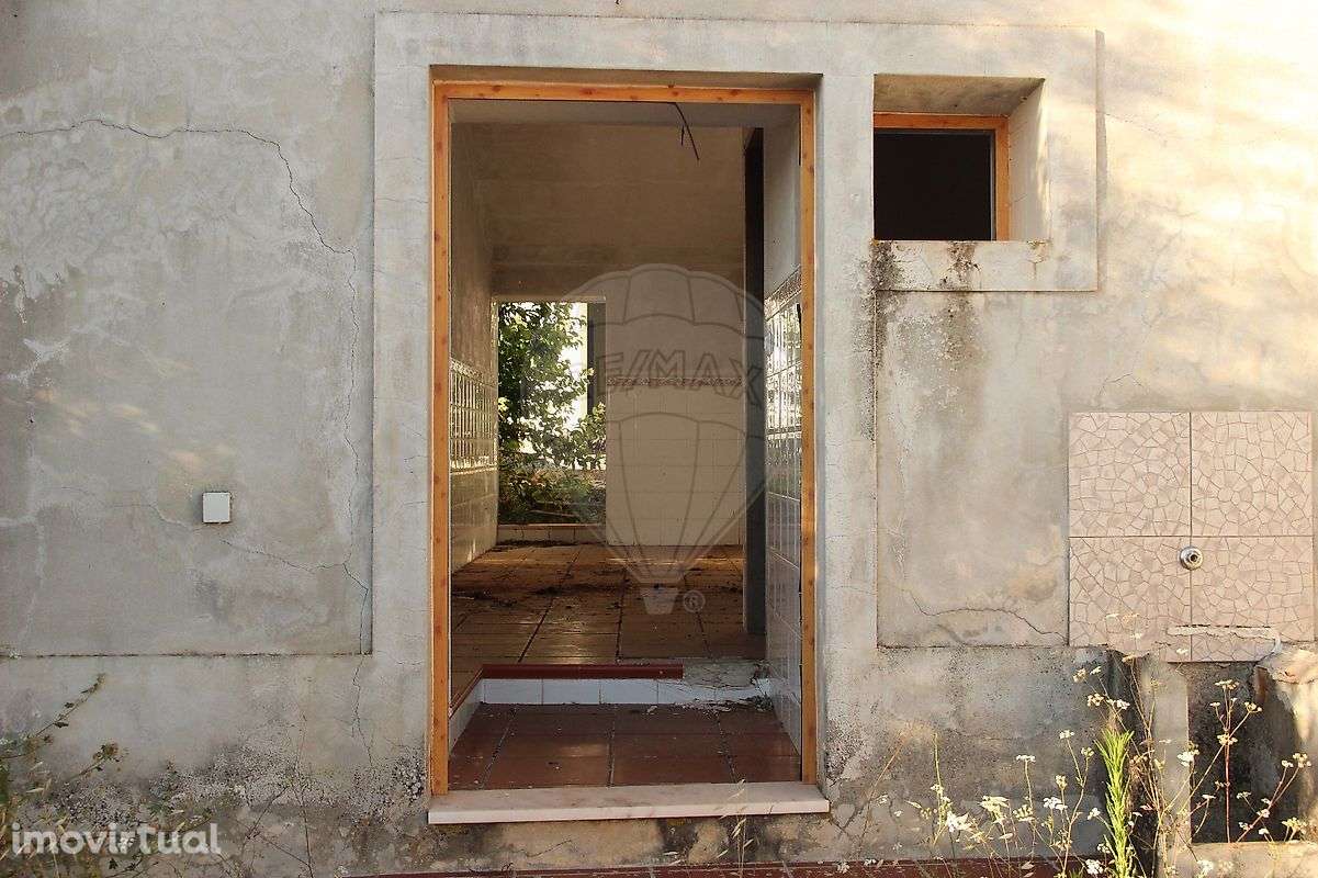 Moradia T1 para venda - Grande imagem: 2/28