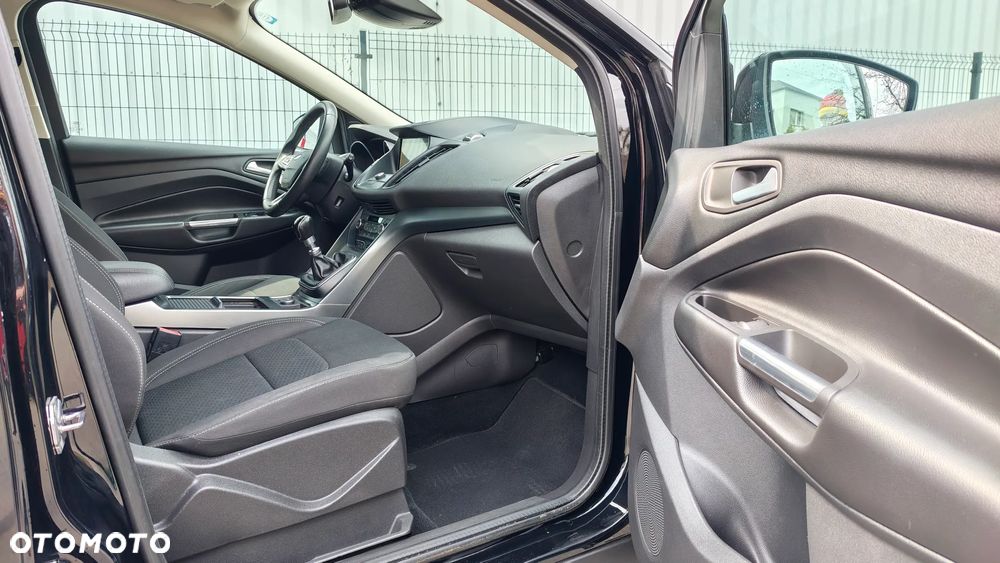 Ford Kuga 1.5 EcoBoost 2x4 Cool & Connect - 7