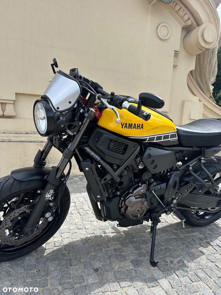 Yamaha XSR - 15