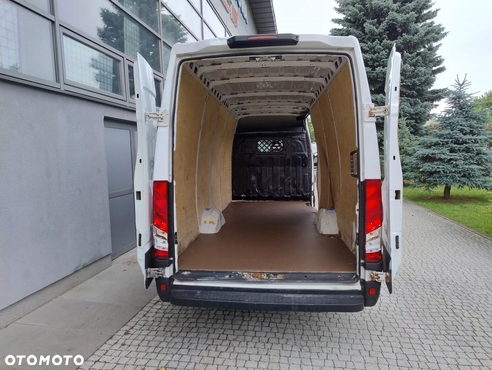 Iveco DAILY 35S16 NOWY MODEL 2.3 HPI (160KM) HI-MATIC (L4H2) MAX LONG (EURO,6) KLIMA STAN IDEALNY 100% ORYGINAŁ KM SERWIS NIE MA RDZY - 18