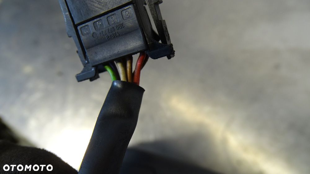 LUSTERKO LEWE ELEKTRYCZNE SEAT ALTEA XL 1.6 - 4