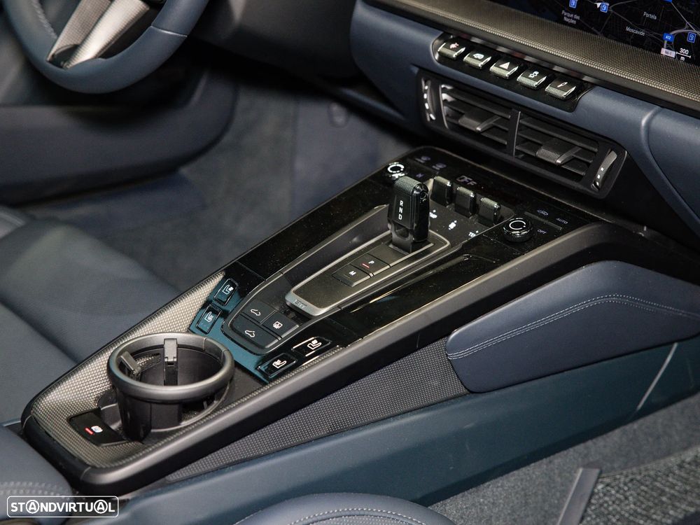 Porsche 911 (992) Carrera 4S PDK - 40