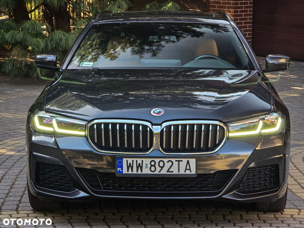 BMW Seria 5 530d xDrive mHEV M Sport sport - 16