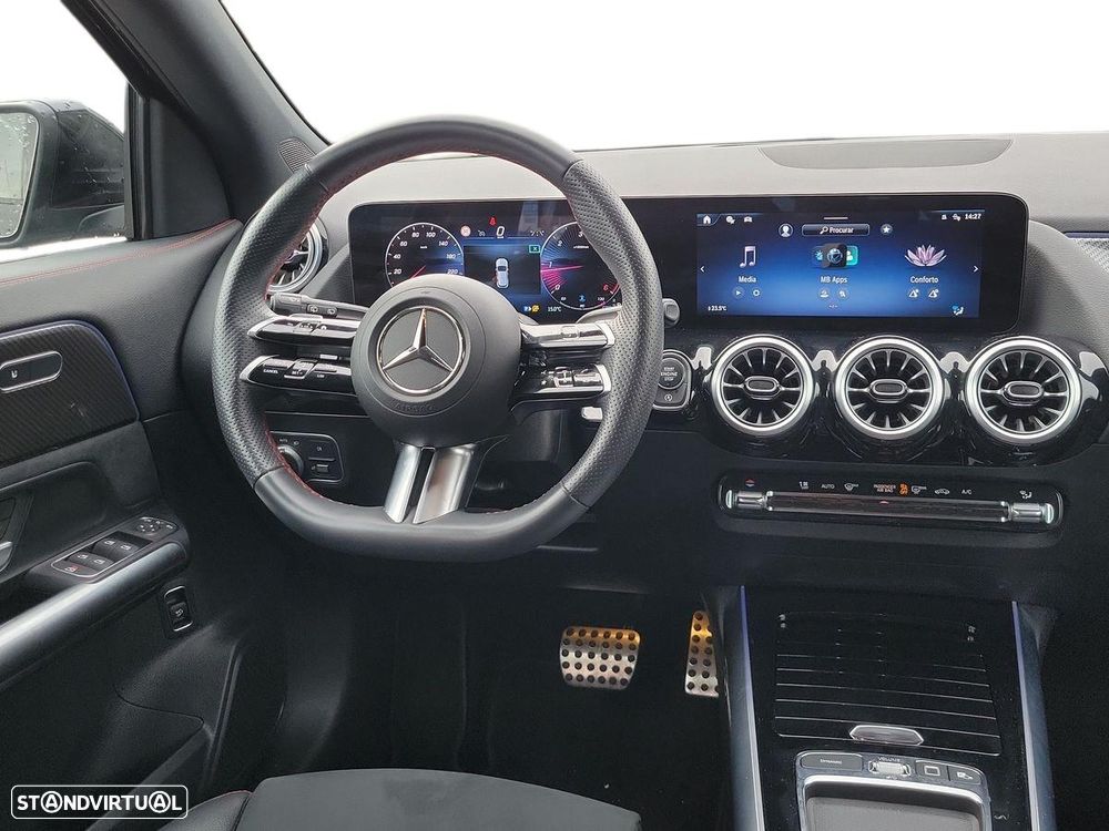 Mercedes-Benz GLA 180 d AMG Line - 9