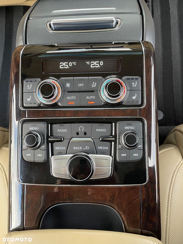 Audi A8 4.2 TDI DPF (clean diesel) quattro tiptronic Lang - 9