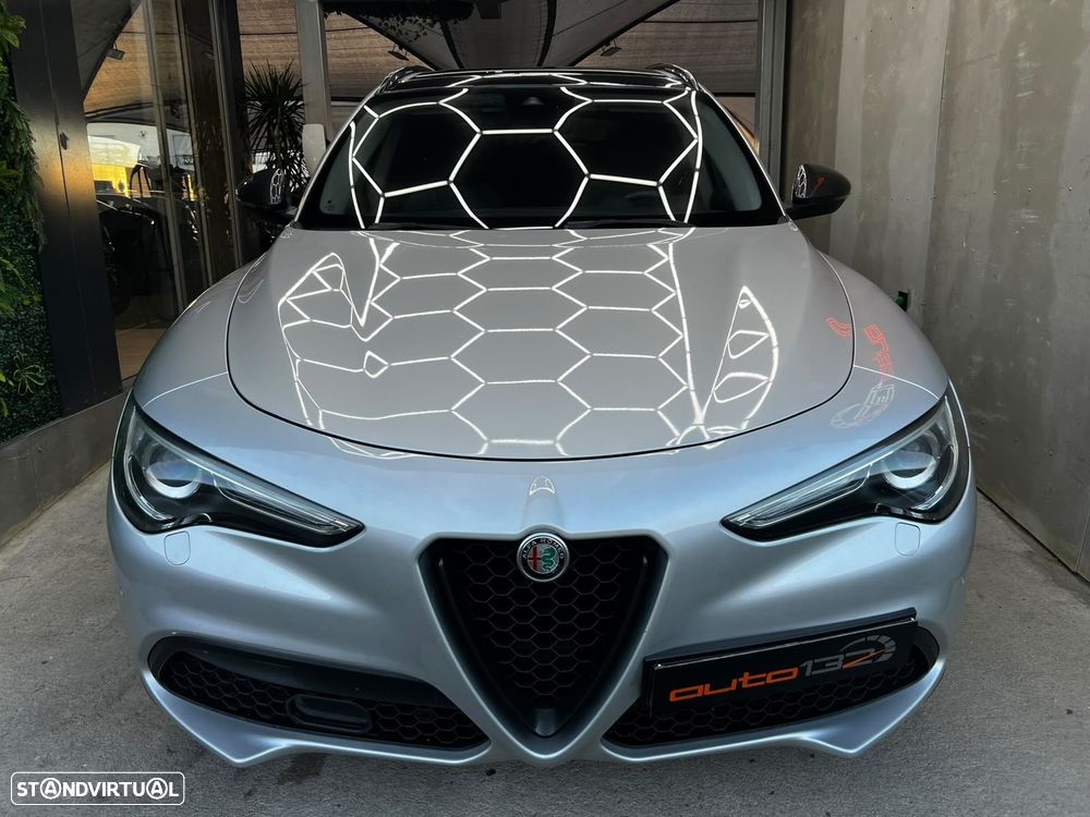 Alfa Romeo Stelvio 2.2 D TI AT8 - 3