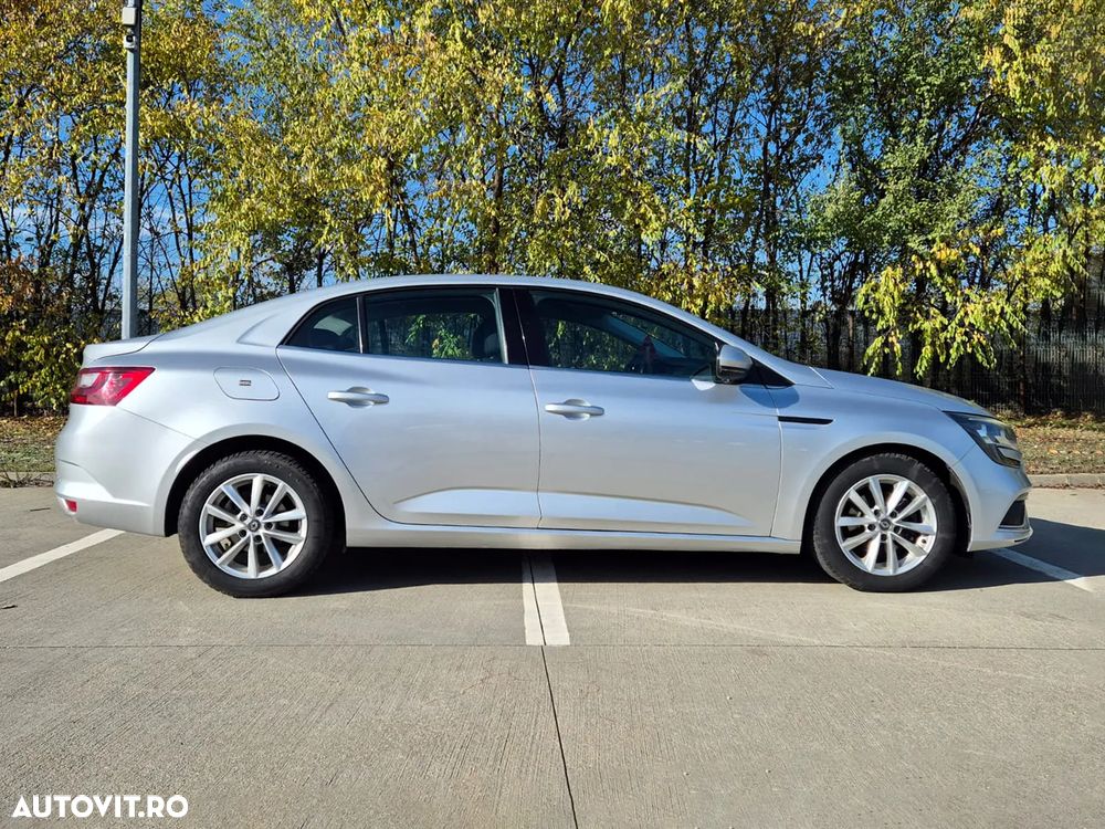 Renault Megane Blue dCi EDC Zen - 9