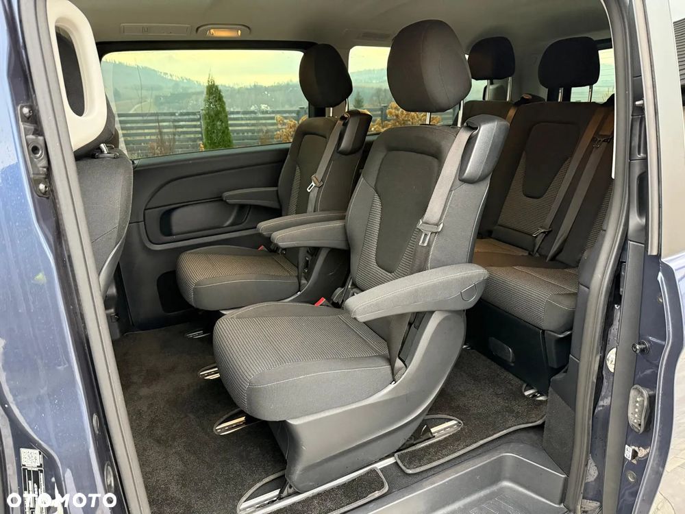 Mercedes-Benz Klasa V 250 d Avantgarde 9G-Tronic - 12